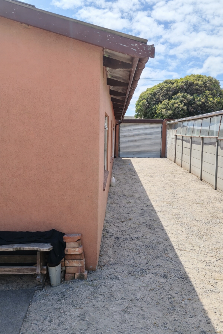 4 Bedroom Property for Sale in Nooitgedacht Western Cape